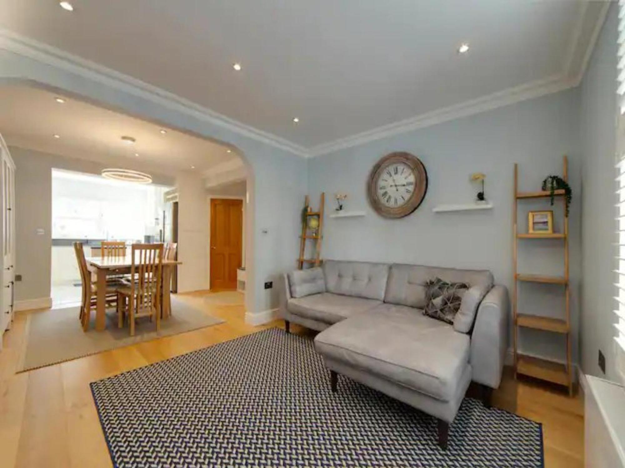 Pass The Keys Centrally Located Modern And Spacious 3 Bed Terrace Rumah liburan Cambridge (Cambridgeshire)